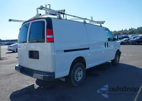 2020 Chevrolet Express Cargo Rwd 2500 Regular Wheelbase Wt из США, поврежденный, VIN 1GCWGAFP3L1256843